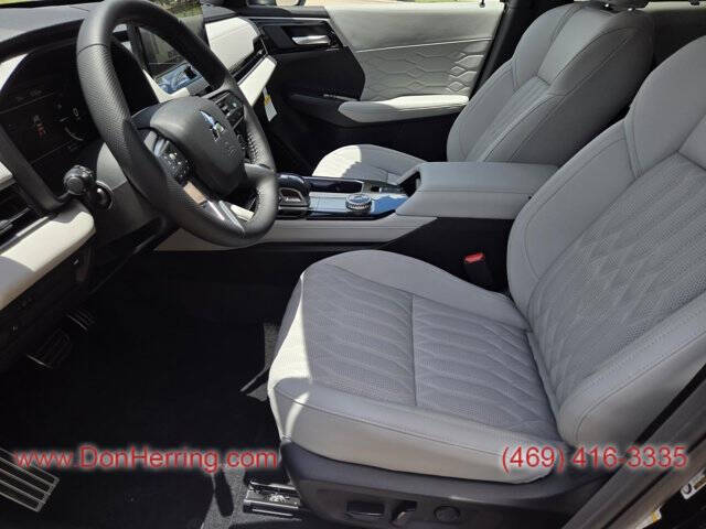 2025 Mitsubishi Outlander SEL Platinum Edition