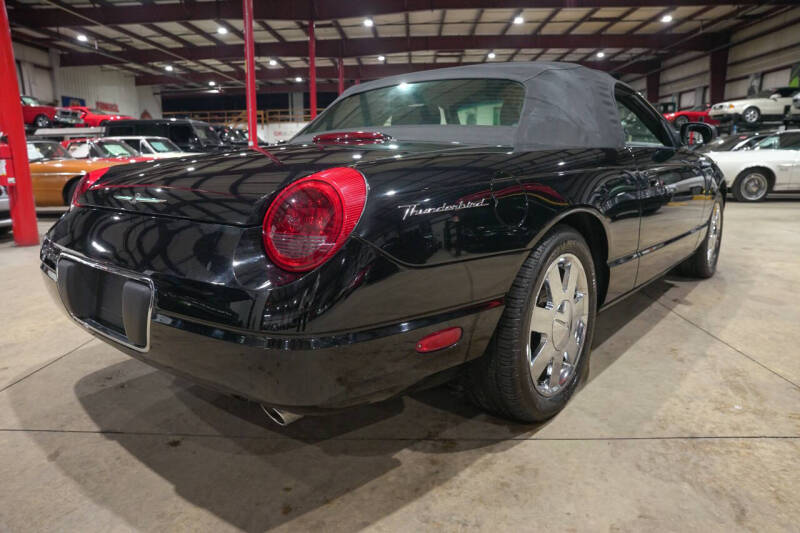 2002 Ford Thunderbird Deluxe