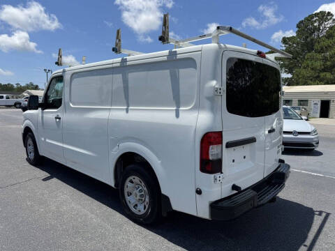 2017 Nissan NV
