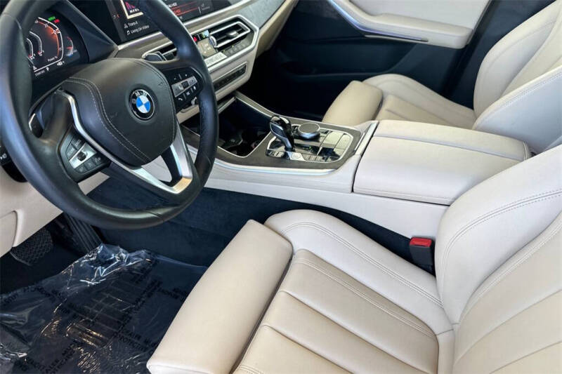 2022 BMW X5 sDrive40i