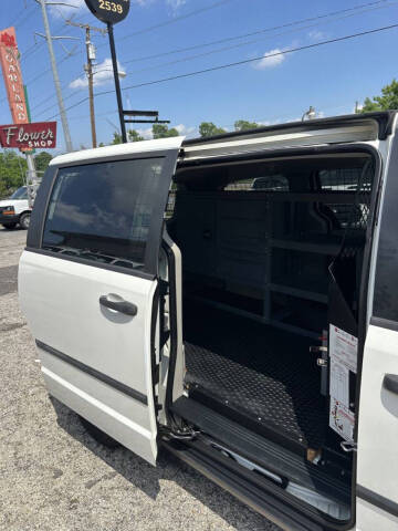 2011 Dodge Grand Caravan C/V
