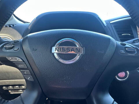 2016 Nissan Pathfinder Platinum