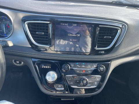 2019 Chrysler Pacifica Limited