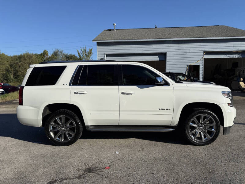 2016 Chevrolet Tahoe LTZ's photo