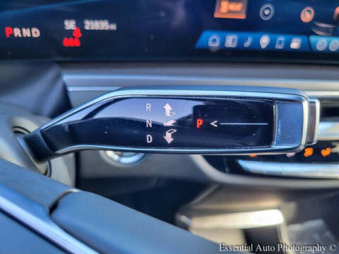 2024 Cadillac LYRIQ Tech