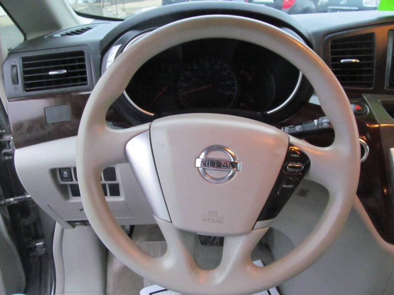 2012 Nissan Quest