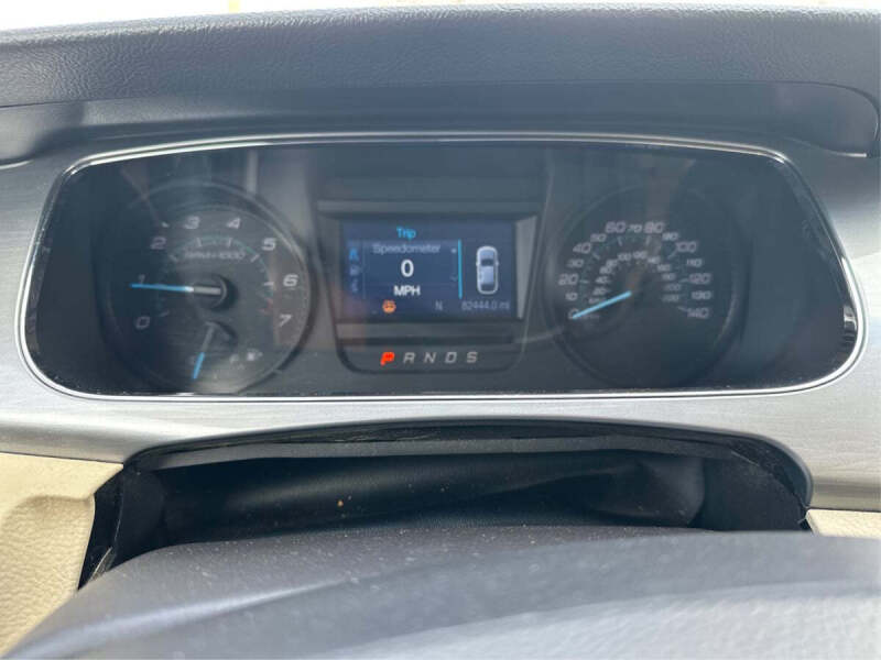 2019 Ford Taurus SEL