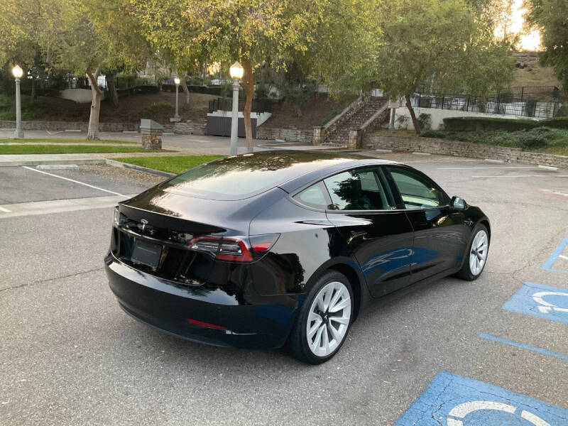 2021 Tesla Model 3 Standard Range Plus