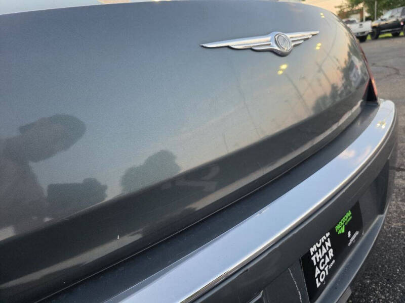 2005 Chrysler 300 C