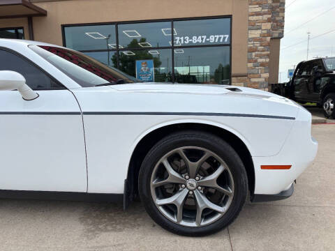 2017 Dodge Challenger SXT