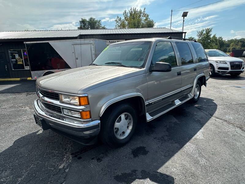 1999 Chevrolet Tahoe for sale at VILLAGE AUTO MART LLC in Portage IN