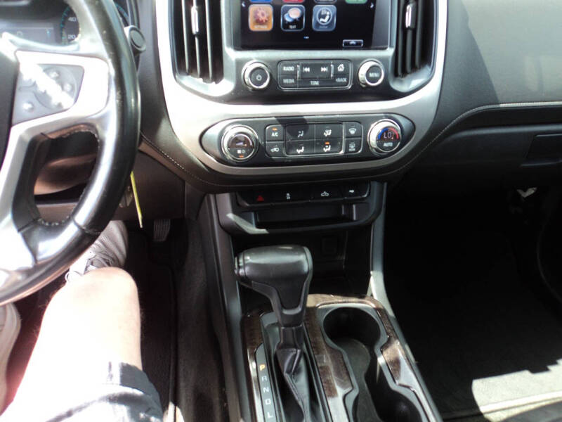 2017 GMC Canyon SLE