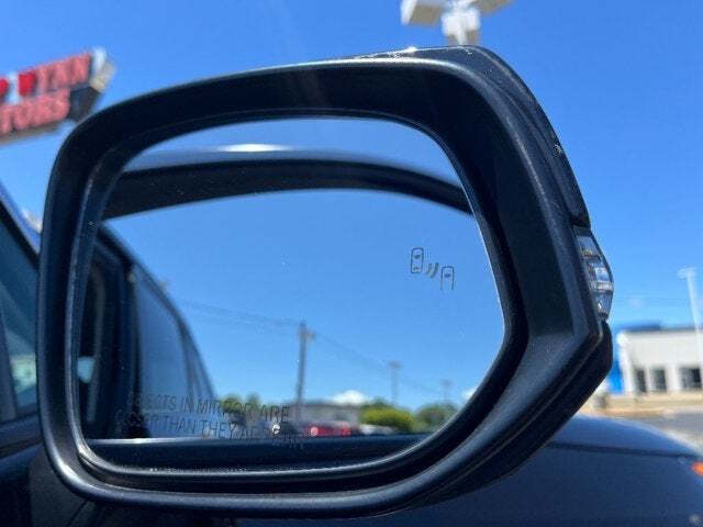 2020 Toyota RAV4 Hybrid 18