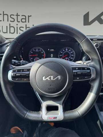 2022 Kia K5