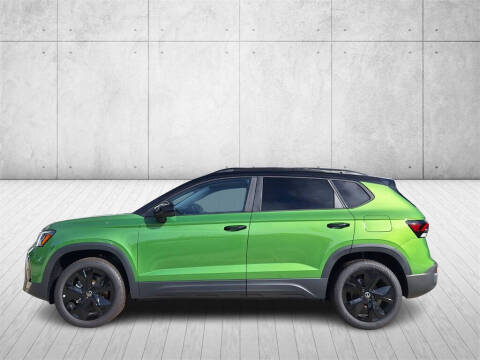 2026 Volkswagen Taos SE Black