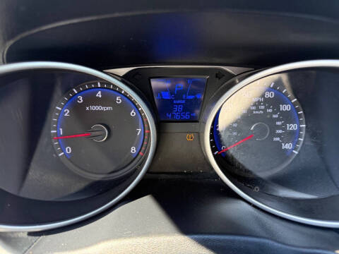 2015 Hyundai Tucson SE