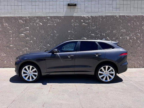 2017 Jaguar F-PACE S