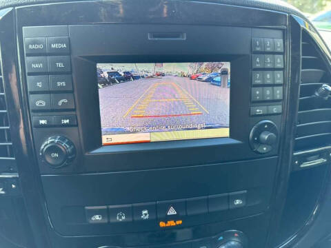 2016 Mercedes-Benz Metris Passenger