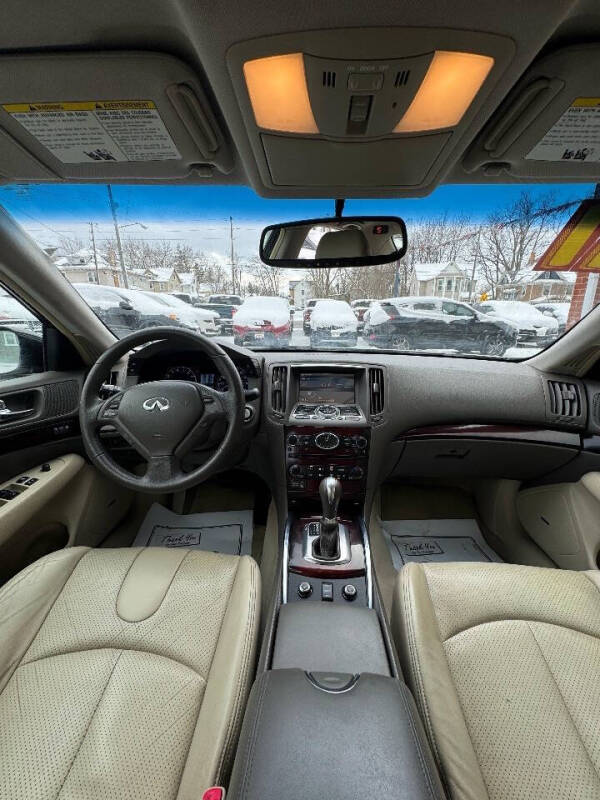 2011 Infiniti G37 Sedan x