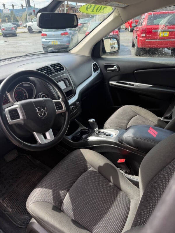 2019 Dodge Journey SE