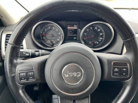 2011 Jeep Grand Cherokee Laredo