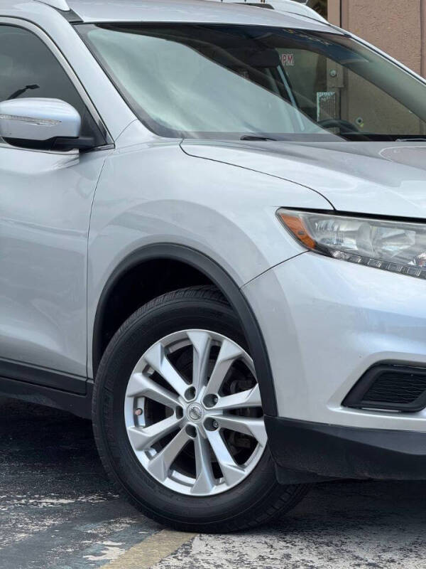 2015 Nissan Rogue SV