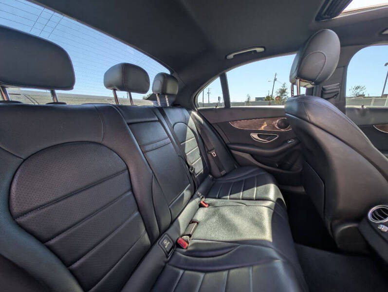 2018 Mercedes-Benz C-Class C 300