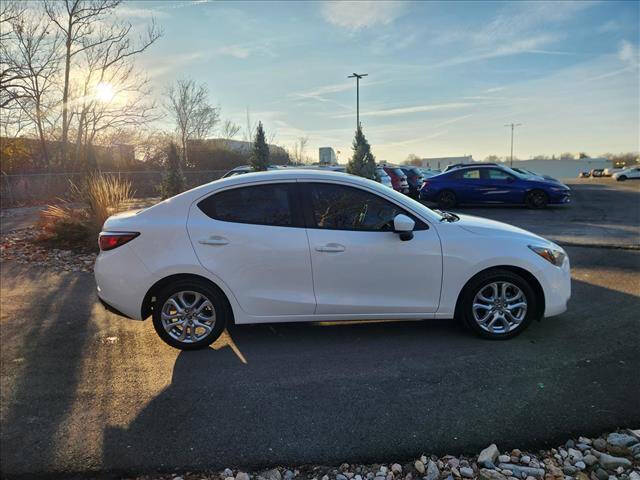 2017 Toyota Yaris iA