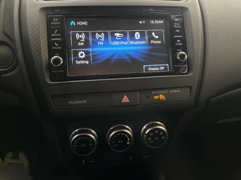 2024 Mitsubishi Outlander Sport ES