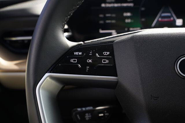 2025 Audi Q5 quattro Premium Plus TFSI