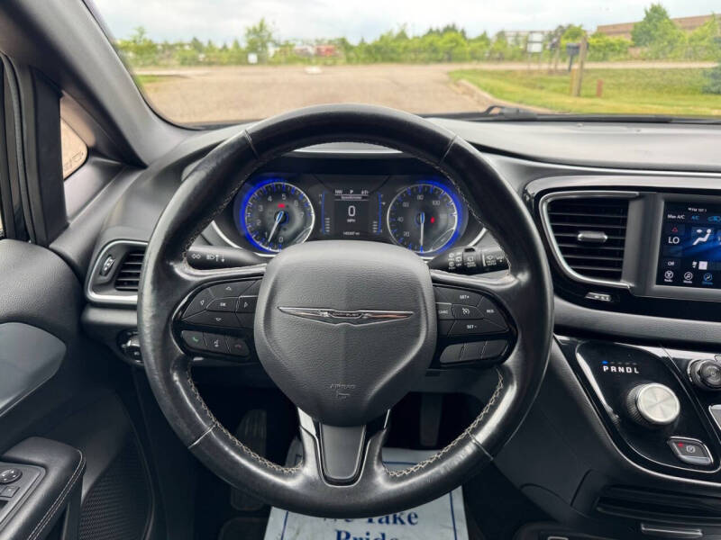 2019 Chrysler Pacifica Touring Plus
