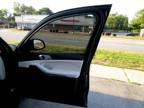 2019 BMW X7 xDrive40i