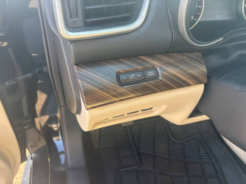 2018 Nissan Maxima Platinum