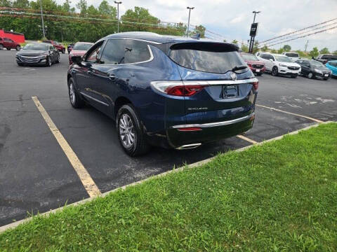 2022 Buick Enclave Essence