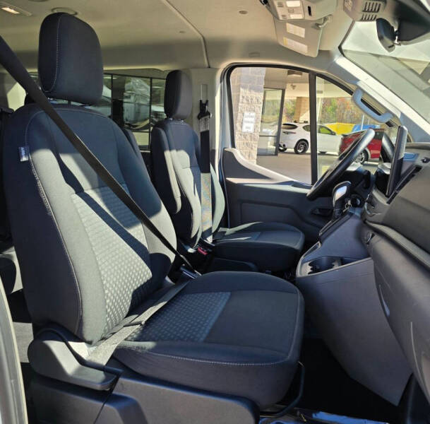 2022 Ford Transit 350 XLT