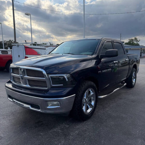 2012 RAM 1500 SLT Crew Cab's photo