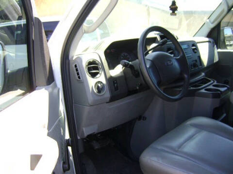 2011 Ford E-Series E-350 SD XL