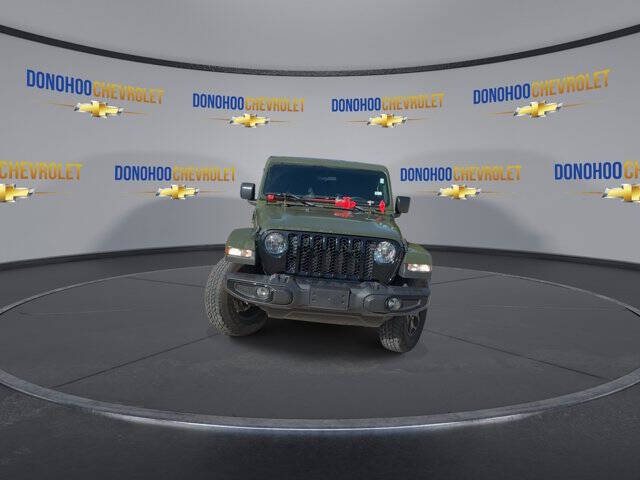 2022 Jeep Gladiator Willys
