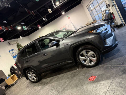 2021 Toyota RAV4 Hybrid XLE Premium