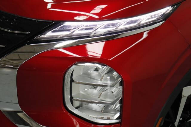 2024 Mitsubishi Outlander SEL