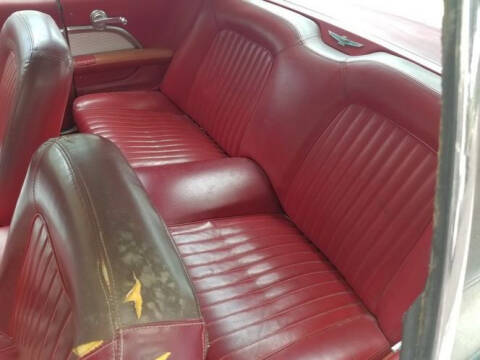 1962 Ford Thunderbird