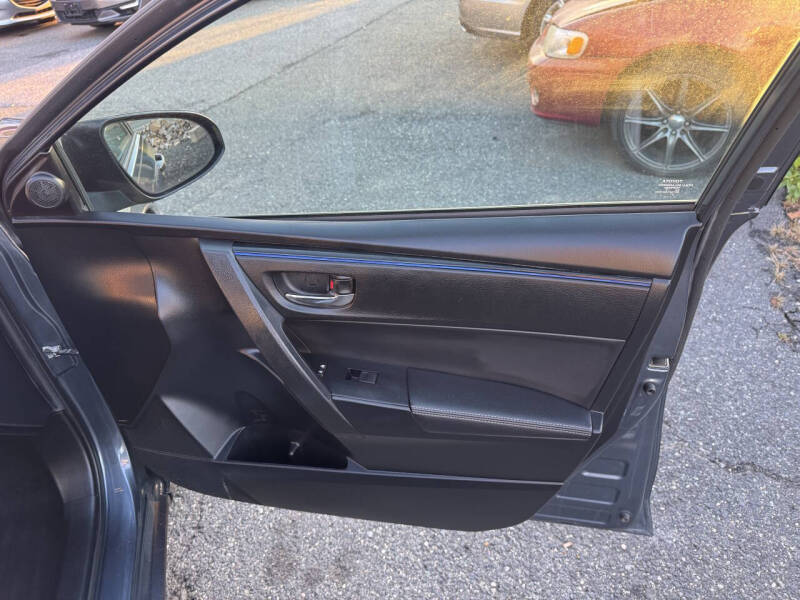 2017 Toyota Corolla SE