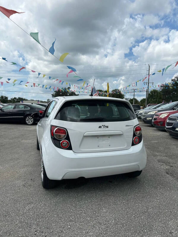 2014 Chevrolet Sonic LS Auto