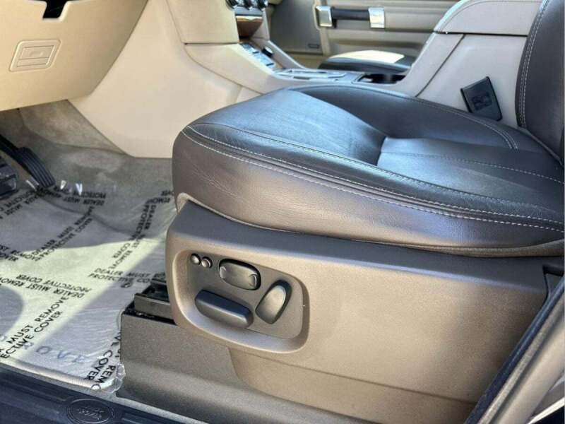2014 Land Rover LR4 HSE LUX