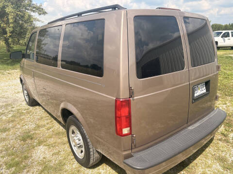 2003 Chevrolet Astro LS