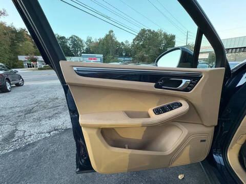 2015 Porsche Macan S