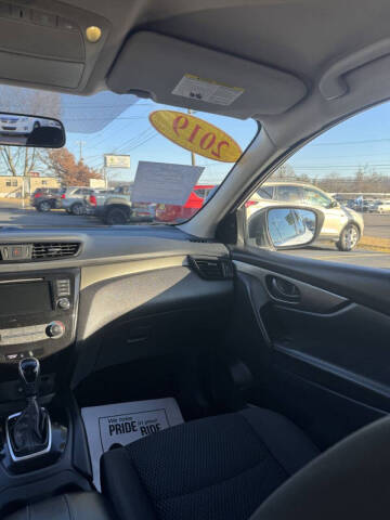 2019 Nissan Rogue Sport S