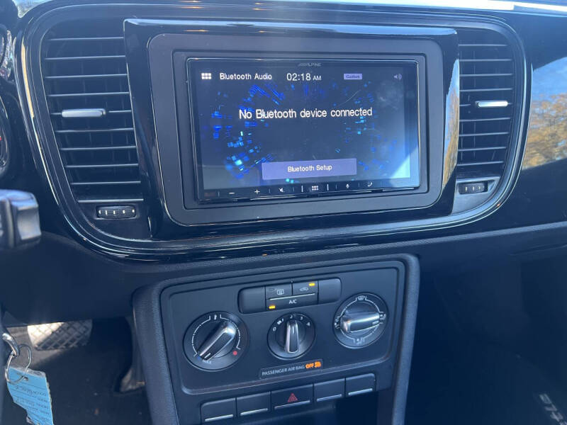 2014 Volkswagen Beetle 1.8T Entry PZEV