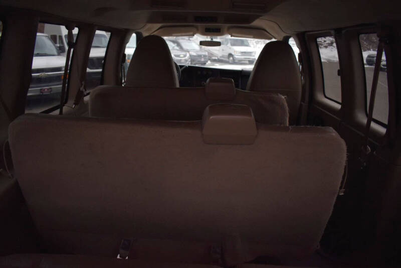 2012 GMC Savana LS 2500