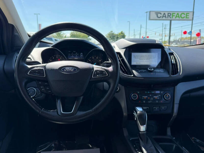 2019 Ford Escape SEL